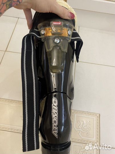 Горнолыжные ботинки Atomic