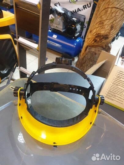 Щиток защитный поликарбонатный Champion C1004