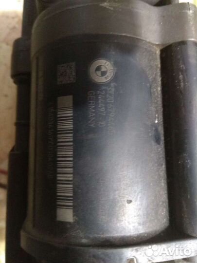 Компрессор пневмоподвески BMW F10 F07 F01