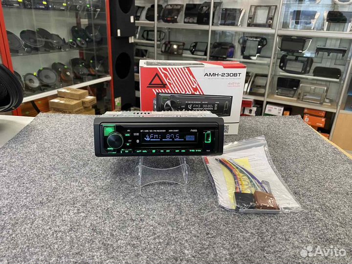 1-DIN USB/SD-ресиверы (без CD) - AurA AMH-230BT