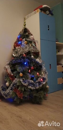 Елка искусственная