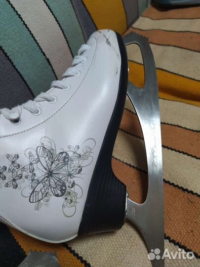 Коньки фигурные