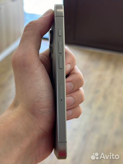 iPhone 15 Pro, 128 ГБ