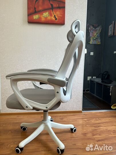 Компьютерное кресло новое