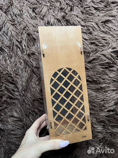 Подарочная коробка под бутылку