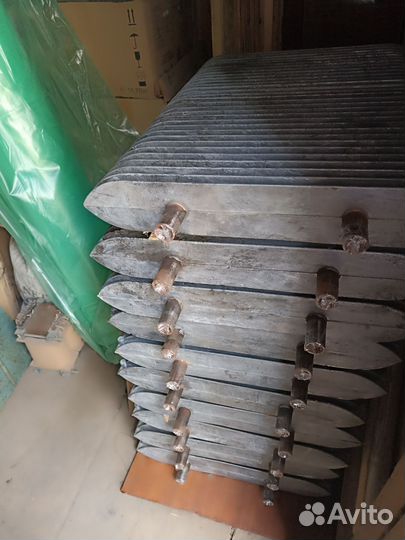 Продам радиаторы отопления, за 10 шт. Торг