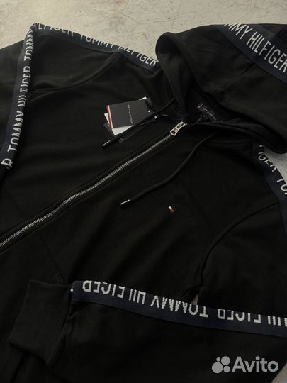Толстовка Tommy Hilfiger на молнии