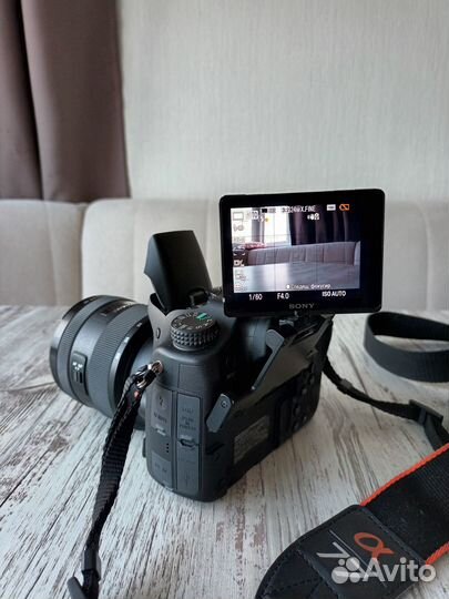 Зеркальный фотоаппарат sony Alpha 77 (SLT-A77)