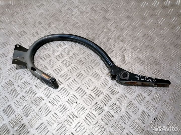 Петля багажника правая Clk 208