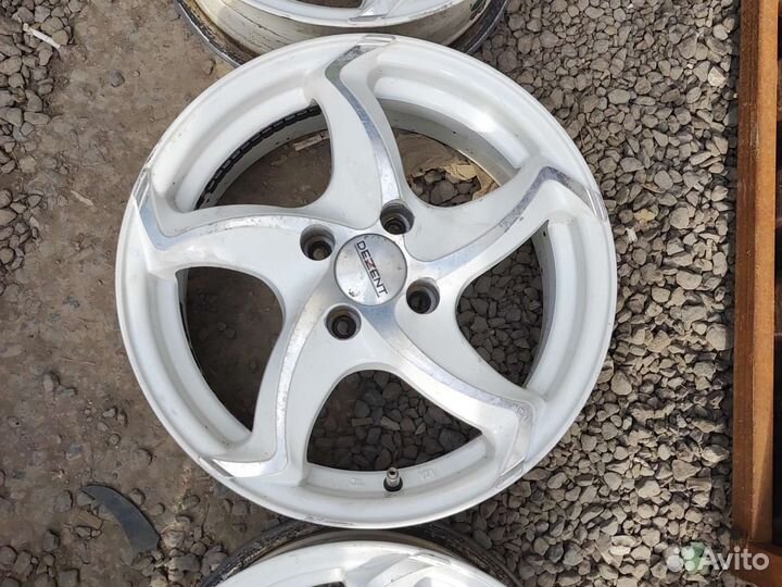 Диски r15. 4-98. Ваз