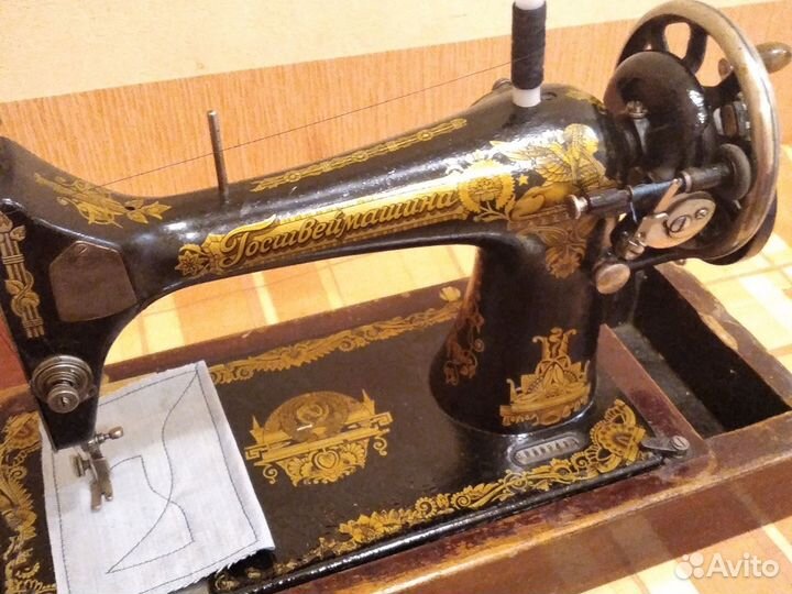 Швейная машина