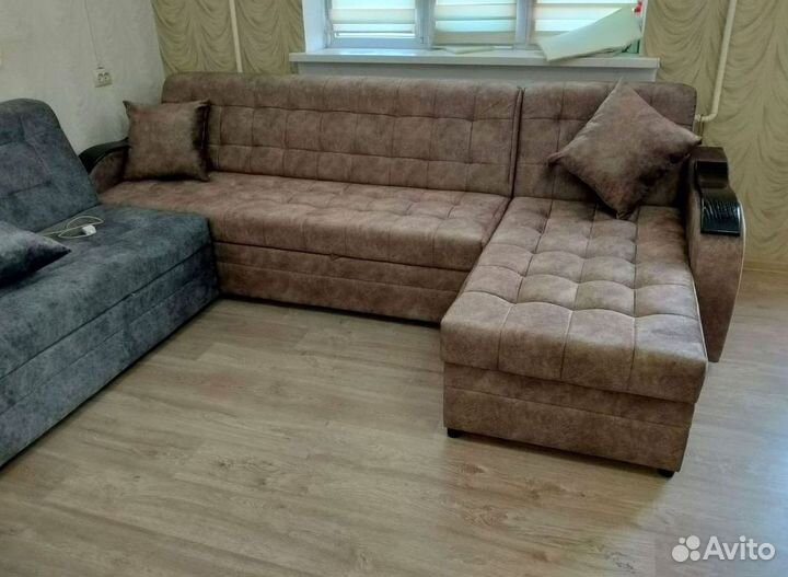Угловой диван в наличии не б/у
