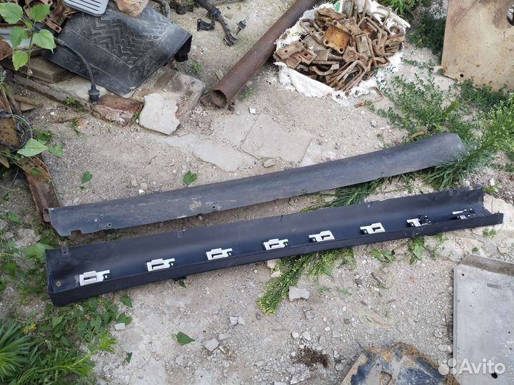 Накладка порога на Шевроле нива 2016