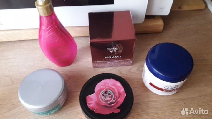 Крема для тела Эйвон