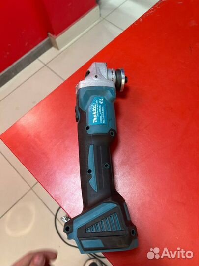 Болгарка Makita Не указана