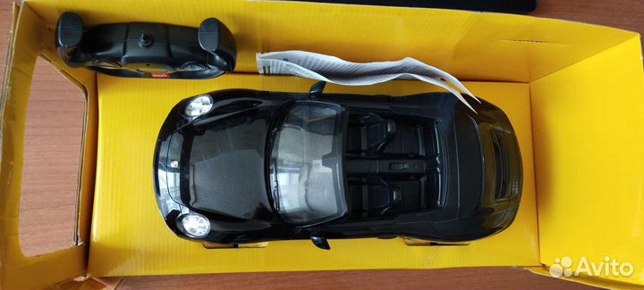 Машина на радиоуправлении с пультом