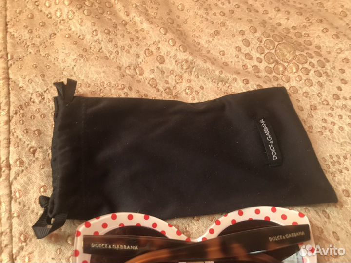 Солнцезащитные очки