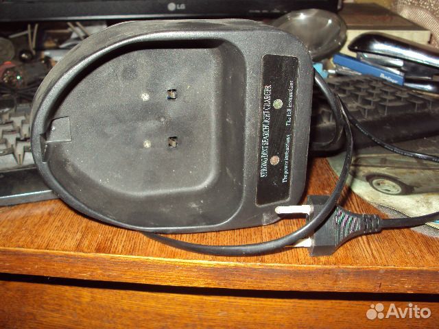 Зарядное устройство для фонаря