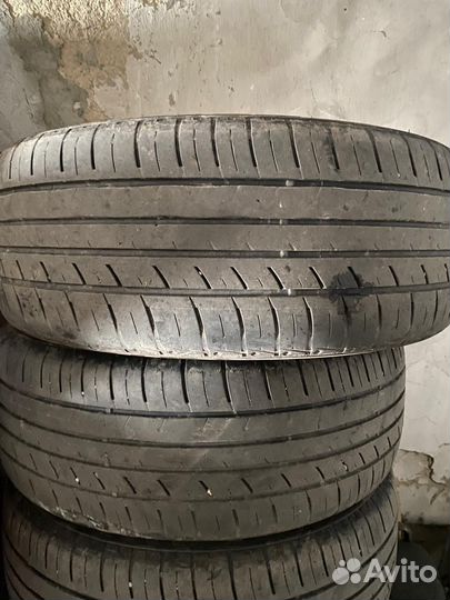 Roadmarch Prime UHP 08 225/55 R17 101R