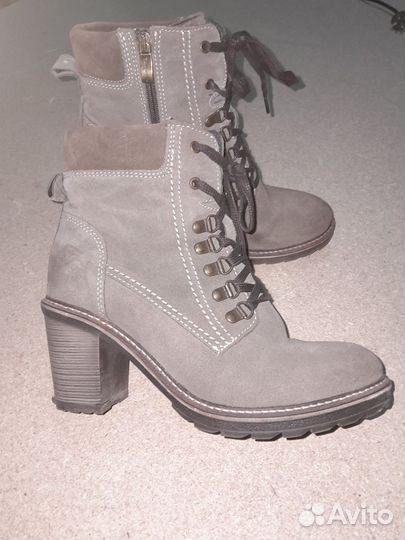 Ботинки женские зимние 39- 40 размера