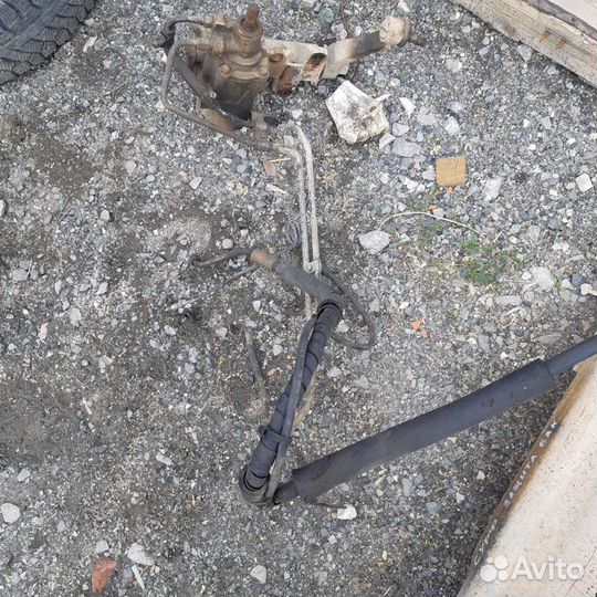 Трубки гур Toyota Hilux Surf