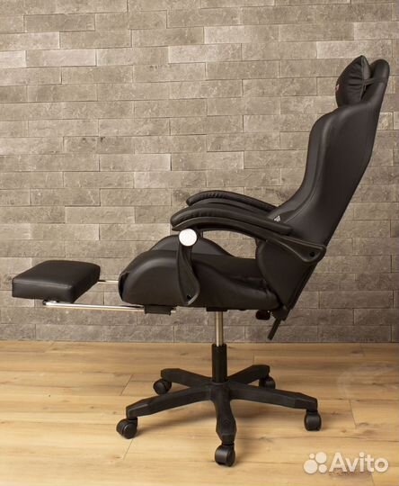 Кресло для игр. Игровое кресло с массажем