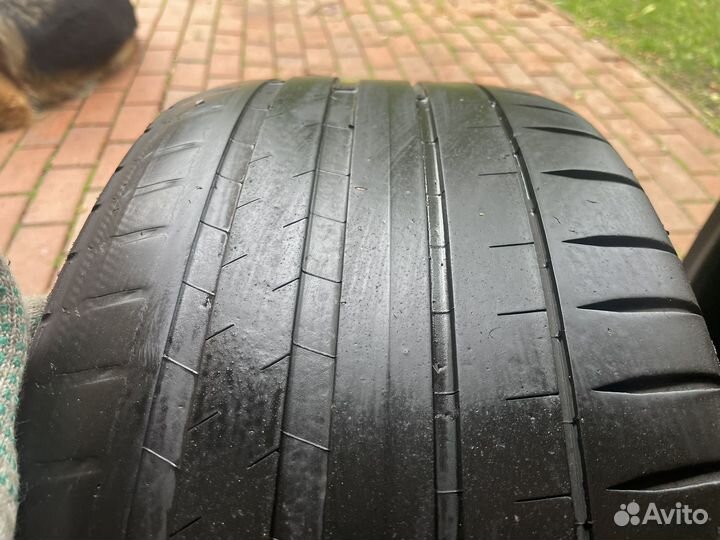 Michelin Pilot Sport 4 225/40 R18 92Y