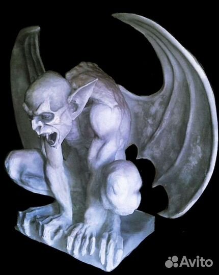 Горгулья-скульптура для экстерьера