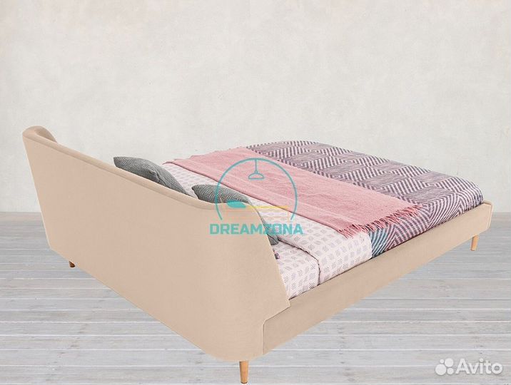 Кровать Робин с мягким изголовьем на заказ