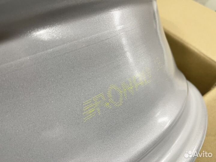 Новый оригинальный Ford Focus, Ford Mondeo R16