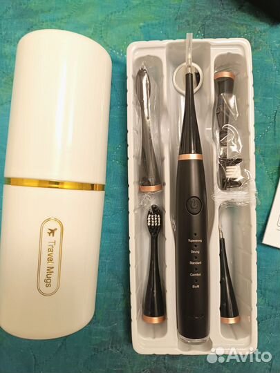 Новая зубная щётка для профилак. и удаления камня