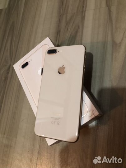 Телефон iPhone 8 plus