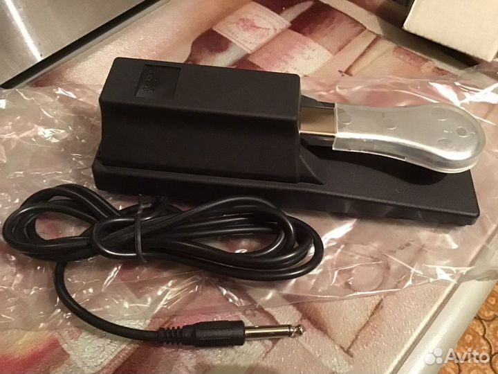 Одинарная фортепианная педаль Fatar-Studiologic VF