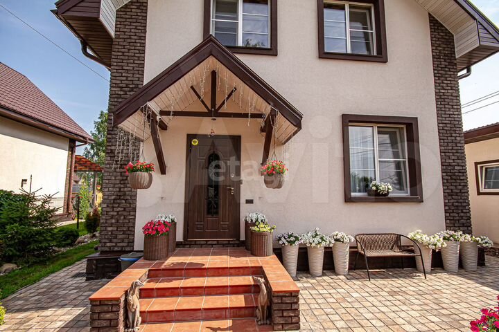 Дом 130,3 м² на участке 7 сот.