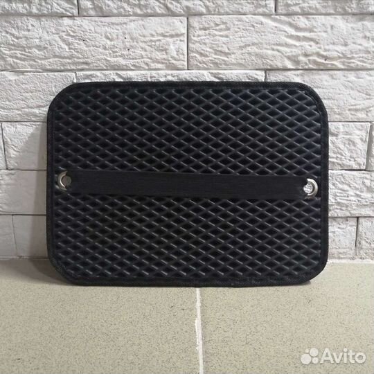 Сидушка / пятиточечник / хоба / поджопник