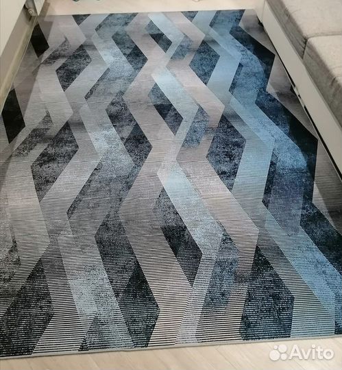 Ковер безворсовый, геометрия