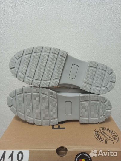 Ботинки для девочки