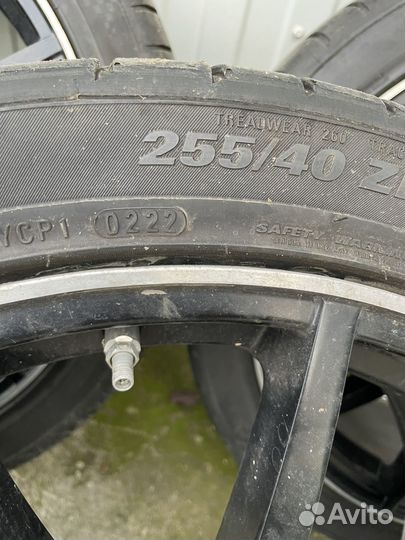 Kumho Ecsta PS91 255/40 R20 и 285/35 R20