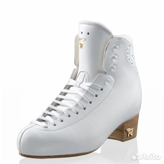 Фигурные коньки risport