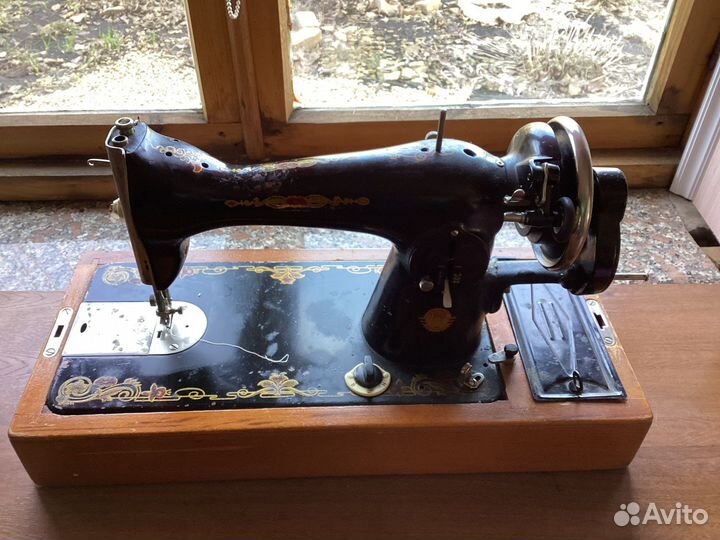 Швейная машинка. Забронировано