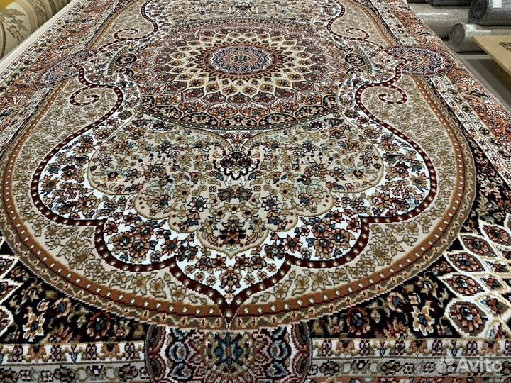 Ковер размером : 2.40х3.40 (№ 29215) новый