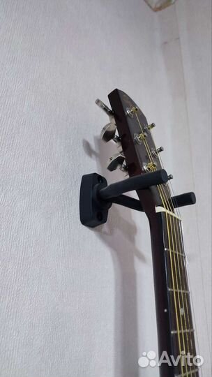 Гитара акустическая