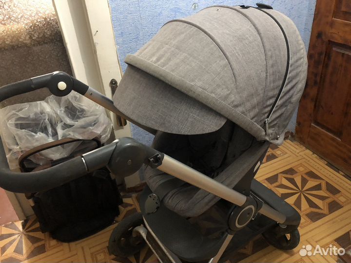 Коляска stokke