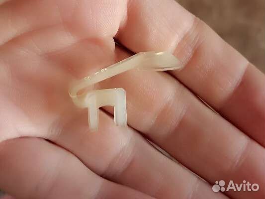 Лапки, шпульки для швейных машин