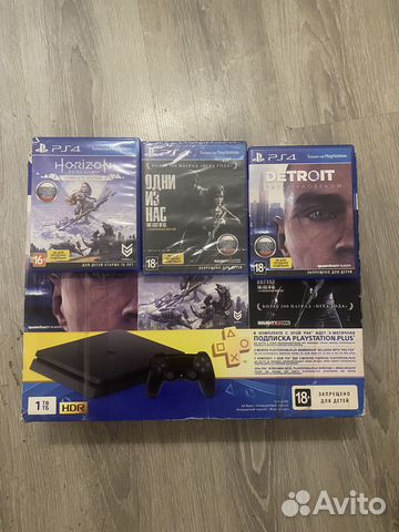 Sony playstation 4 PS4 slim 1tb