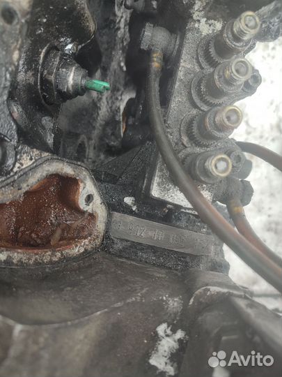 Двигатель (в разборе) OM601.912