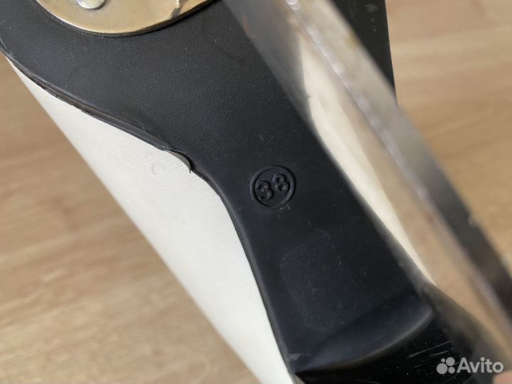 Коньки фигурные женские 38 размер