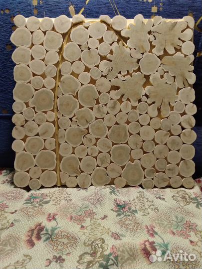 Панно из спилов дерева