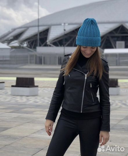 Шапка женская вязаная