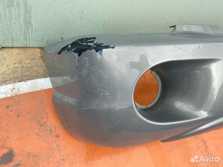 Бампер передний Hyundai Santa Fe 2003